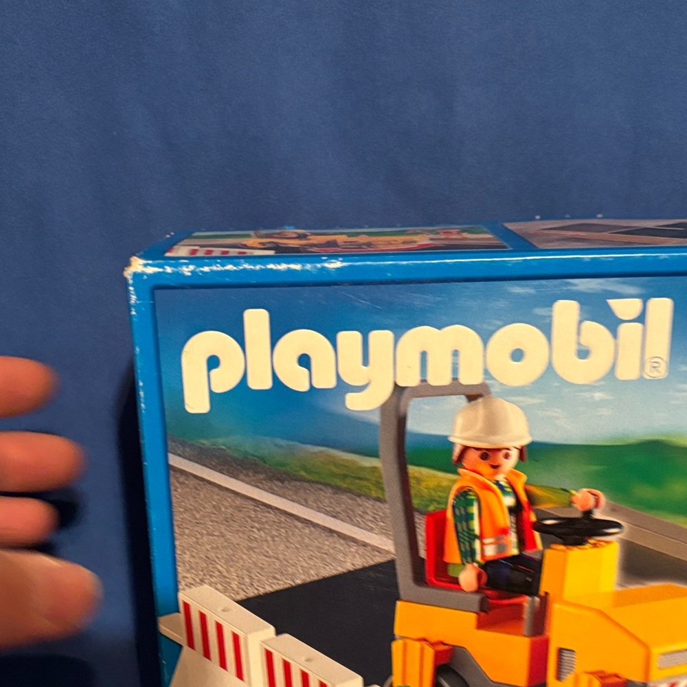4048 Playmobil construction site: compressor roller & road site  (2007) NIB - Picture 5 of 9